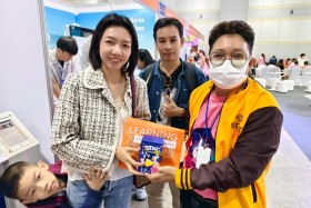 STKC ออกบูธจัดแสดงชิ้นงานชุด ตารางธาตุ ในรูปแบบ AR card สร้า ... Image 188